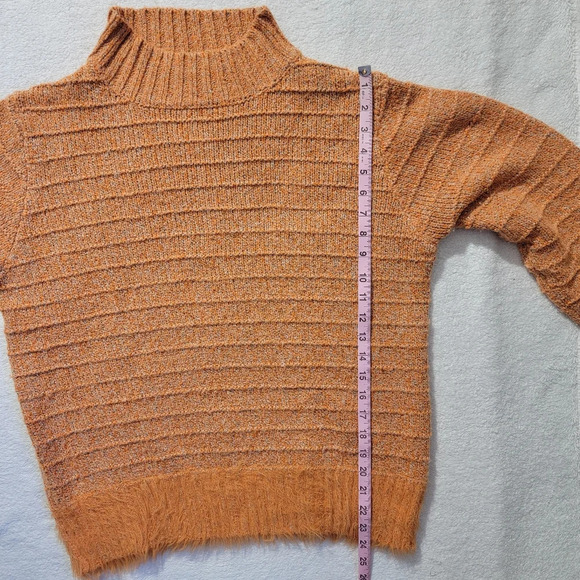 Solitaire Orange Pullover Mock Neck Sweater Eyelash Hem Textured Knit Size M - Picture 11 of 12